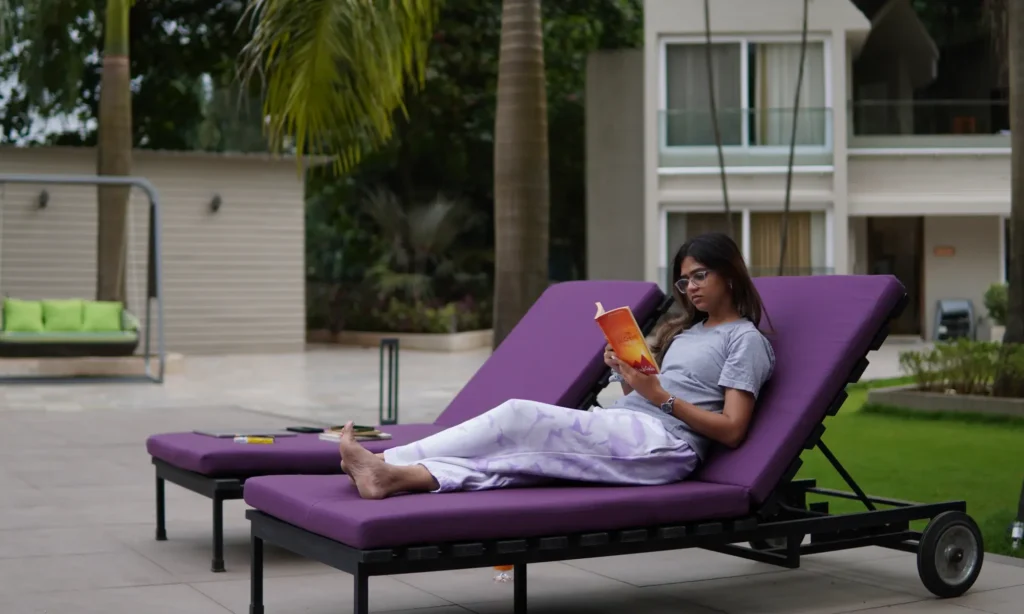 The Ideal Long Weekend Plan for Burnt-Out Professionals